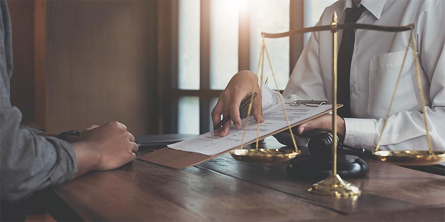 Fallstricke bei der Kündigung: Was Arbeitgeber und Arbeitnehmer im deutschen Arbeitsrecht beachten müssen